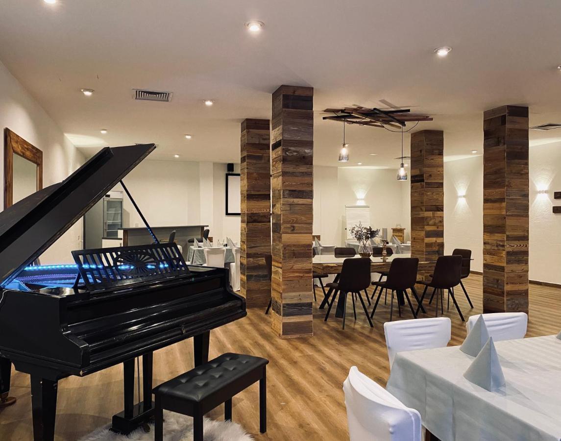 Lieboch Living Hotel Екстериор снимка